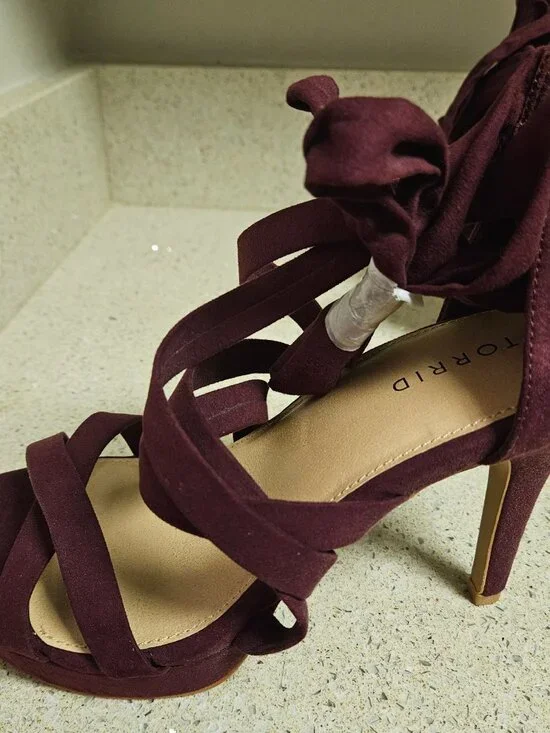 Burgundy Tie-Up Platform Heels - Picture 2 of 8
